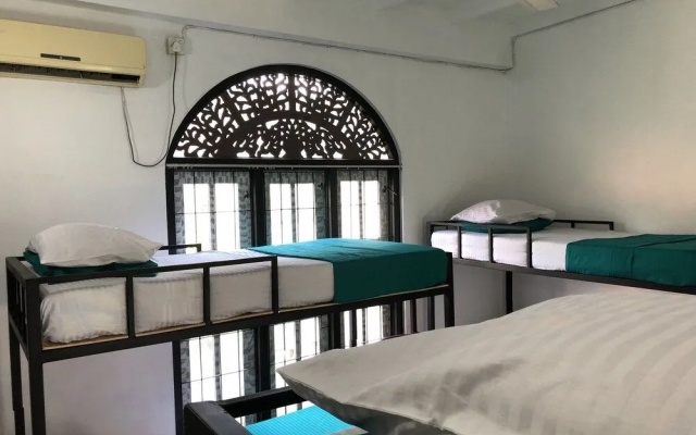 Backpack Hostel 44