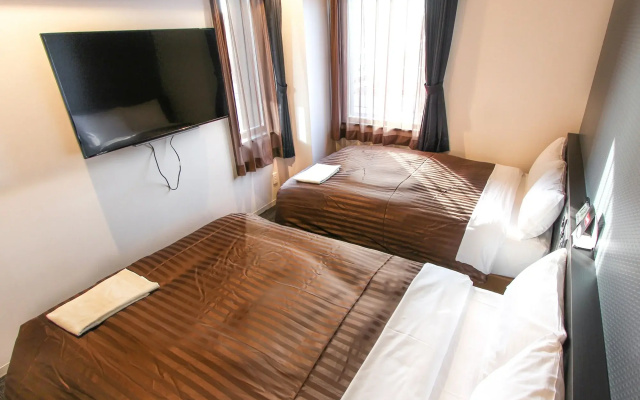 Hotel Livemax Osaka Kadoma