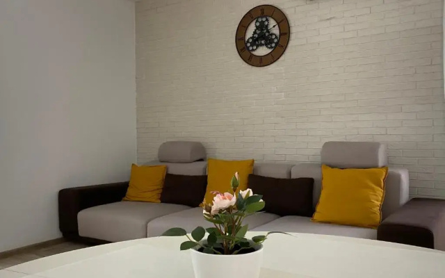 Sunny Deluxe Apartment Cosmopolis