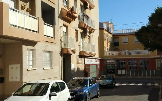 Apartamento ROQUETAS DE MAR MUY CERCA PLAYA