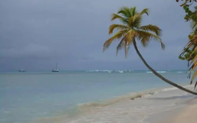 Caribbean holidays in a 44ft sailing boat