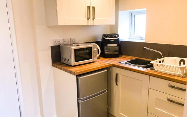 Deers Leap, A Modern new Personal Holiday let