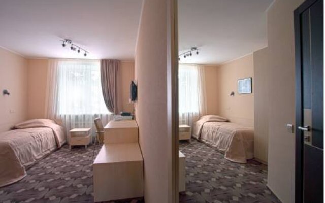 Ozerniy Hotel комната для гостей