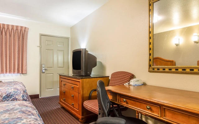 Rodeway Inn