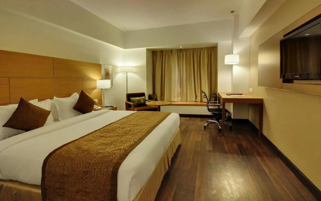 Platinum Hotel