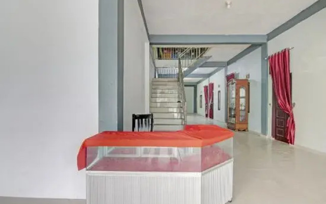 Hotel O Arsen House