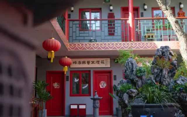Rong Hotel Close to Shichahai Scenic Area and Nanluogu Lane