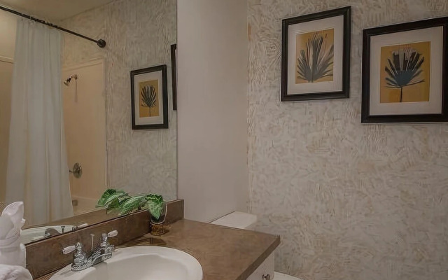 Legacy 2102 - 3 Br Condo