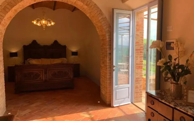 Cordella in Valdorcia Truffle & Olive Oil Resort - Podere Borgasso
