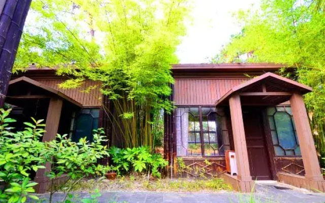 Tianzi Lake Ecological Resort