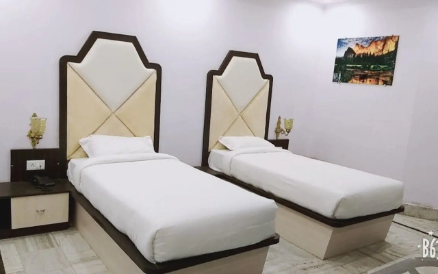 Benaras Kothi
