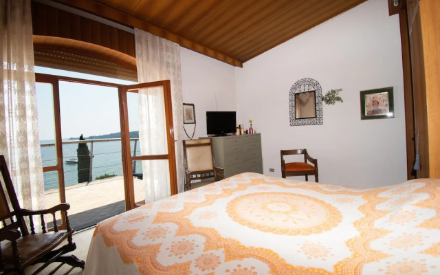 Villa Lydia