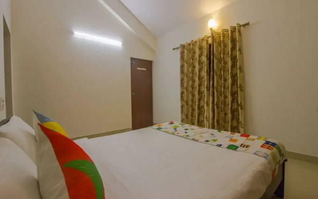 Home Elegant 3BHK By OYO Rooms