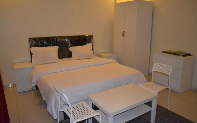 Al Nabarees Golden Hotel Apartment