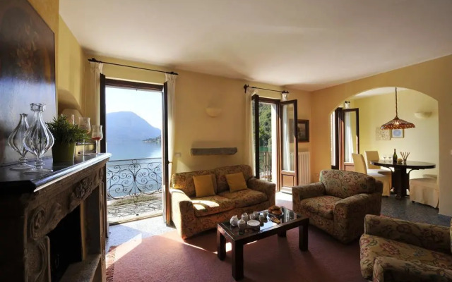 La Piazza Porlezza