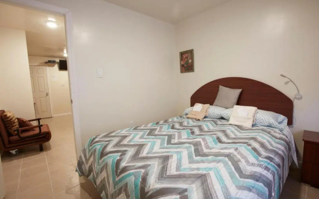 Studio&One Bedroom Apartments