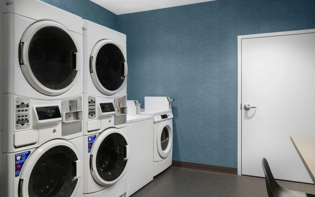 Home2 Suites by Hilton Minneapolis-Eden Prairie
