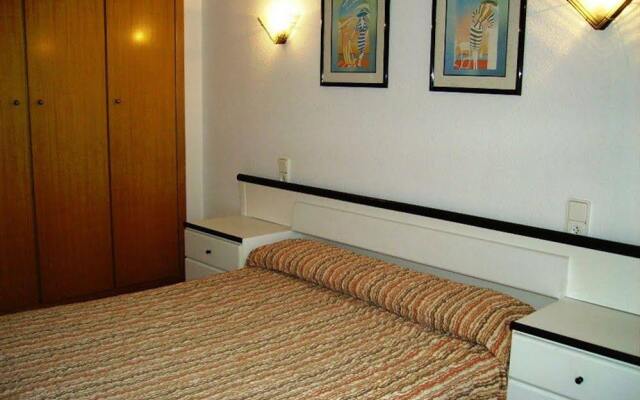 Апартаменты Cordoba Sevilla Jerez Apartments комната для гостей