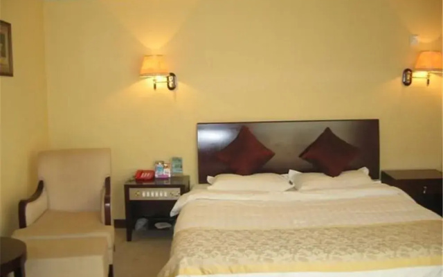Laiwu Tai Ji Executive Hotel