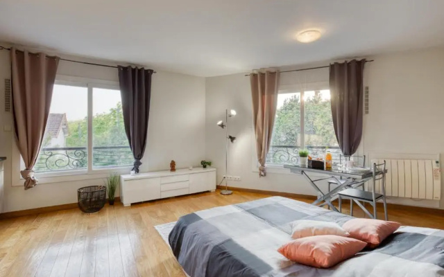 Studio Moderne & Cosy Proche Paris