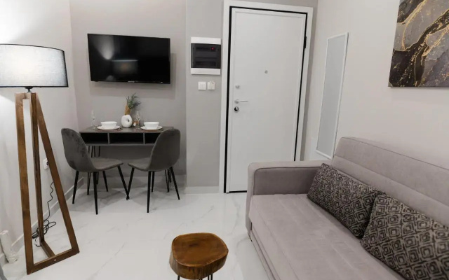 Alex Hotel