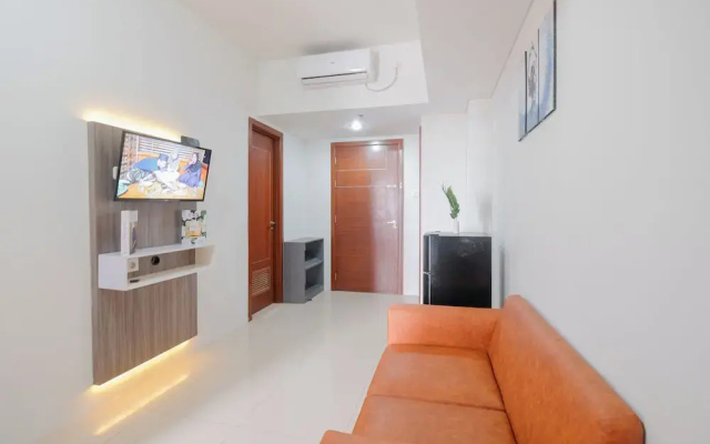 Warm and Spacious 2BR Apartment at Vittoria Residence