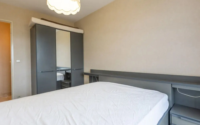 Cozy and Spacious Apartment on the 1st Floor
