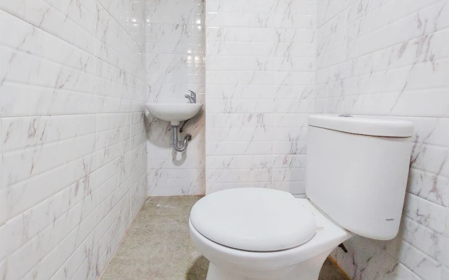 Modern Look And Comfortable 2Br Serpong Greenview Apartment