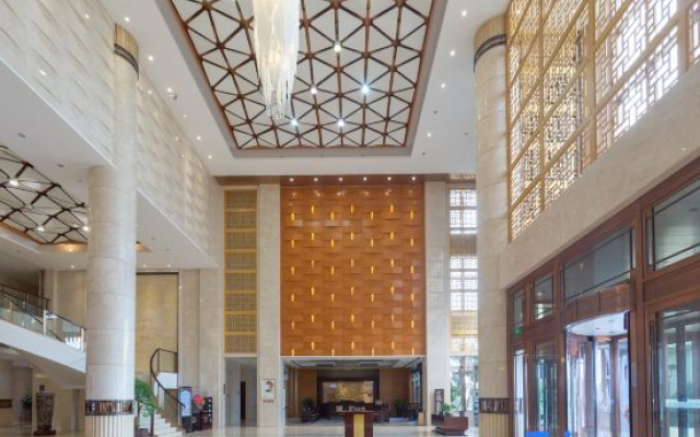 Qilu Jiudi Yujing Hotel