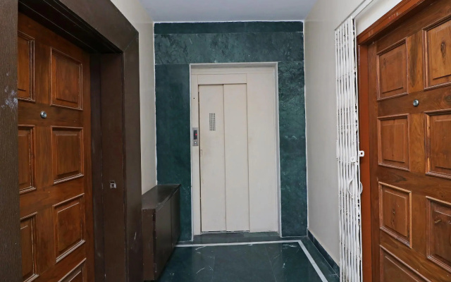 OYO 30269 Amar Raj Inn