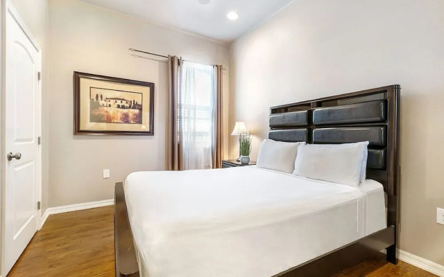 Stylish Condos Close to Art and Culture