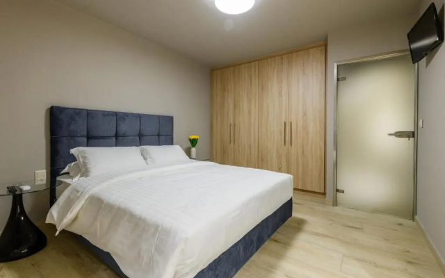 Louloudis Apartment