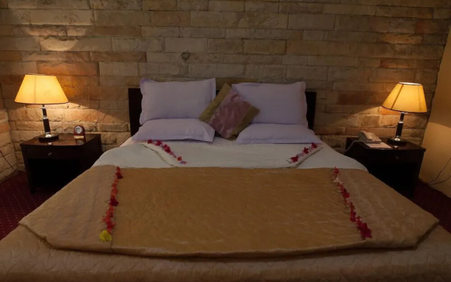 Adulala Resort & Spa