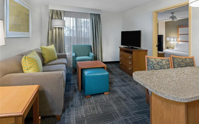 Homewood Suites Phoenix-Metro Center Hotel
