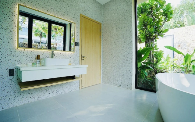 Kiwuki Luxury Villa