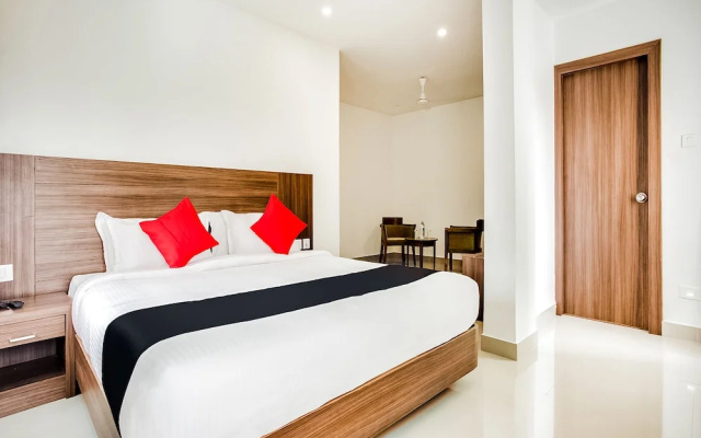 Capital O 60558 Hotel Midhuna International