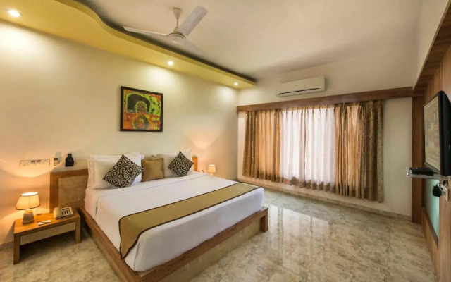 Lion Lords Inn Rajula