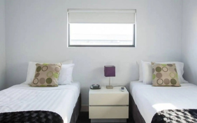 Harbour Town Apartment