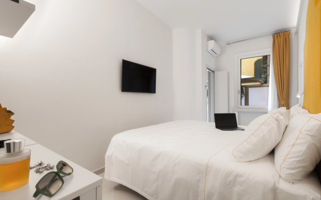 Opera Suites