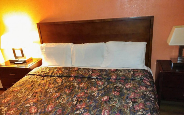Regency Inn and Conference Center