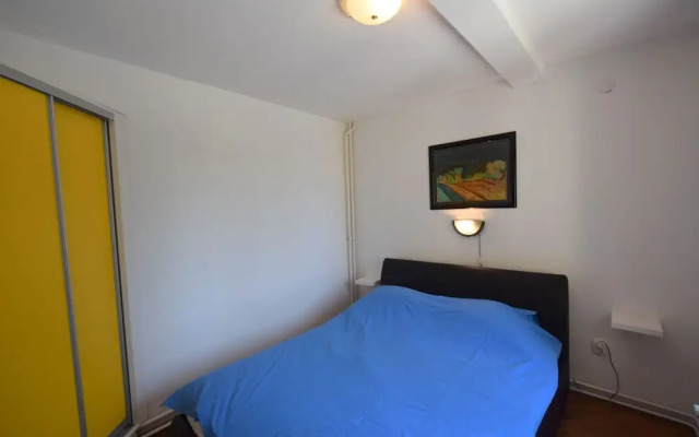 House Nikola