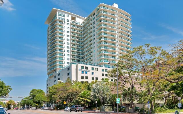 Отель Private Residences at Sonesta by SoFLA Vacations вид на фасад
