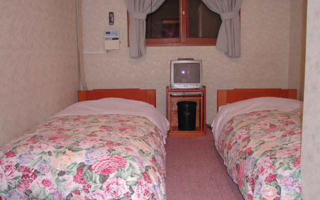 Kawaguchiko Pension Woodstock