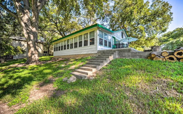 Wimberley Home on Creek + Close to Downtown!