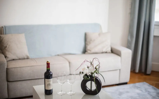 Palais Promenade AP4166 by Riviera Holiday Homes