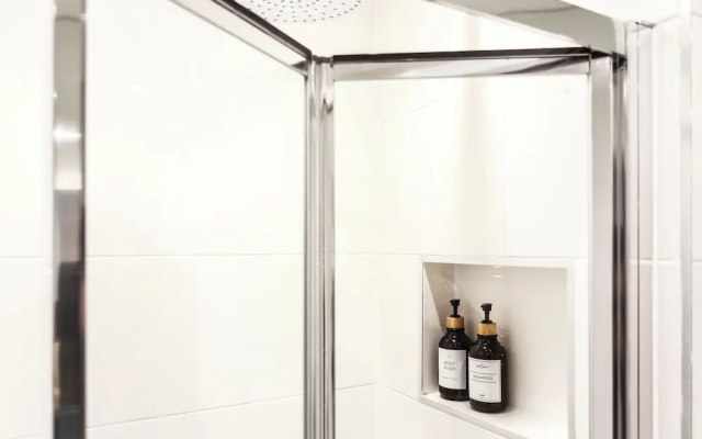Chapel - Central Studio Apartment