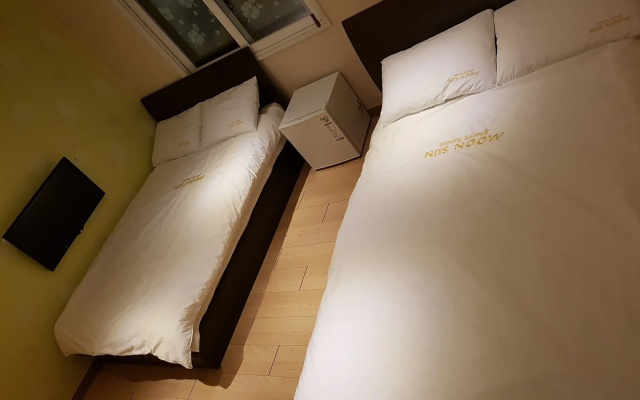 Moon Sun Guesthouse
