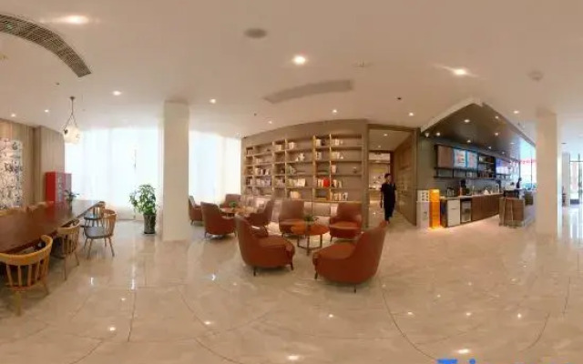 Yunli Hotel (Hua Ding Central City, Gao'an Avenue)