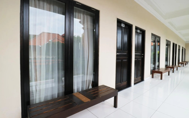 Warapsari Inn