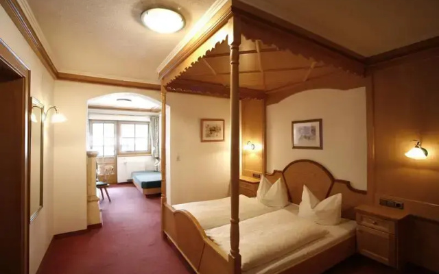 Apparthotel Bergkristall